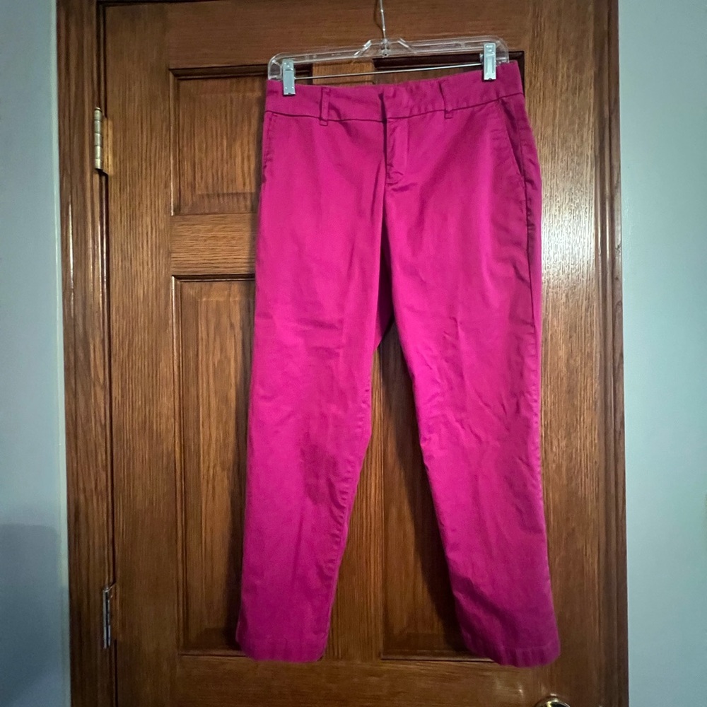 Kut From The Kloth Taylor Crop Trouser Size 4 Plum/Magenta Color Pre Owned